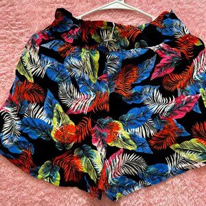 🌴 Tropical Print High-Waisted Shorts – Size M